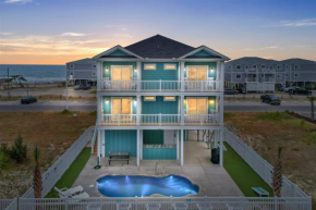 A Wedge Away, close to beach, great views, private heated pool